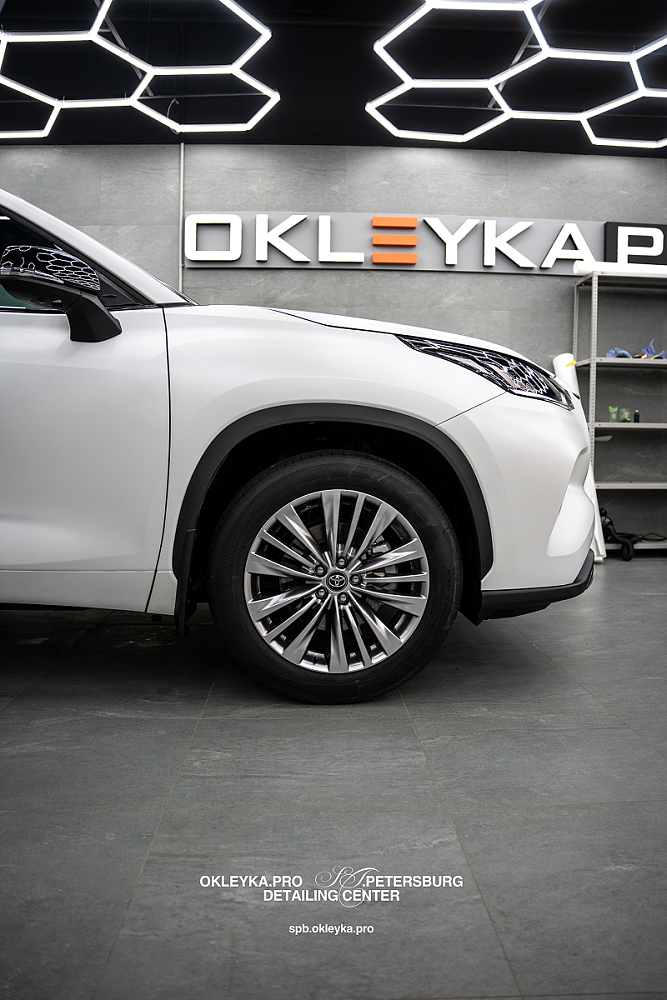 Toyota Highlander — сделали большой комплекс работ 